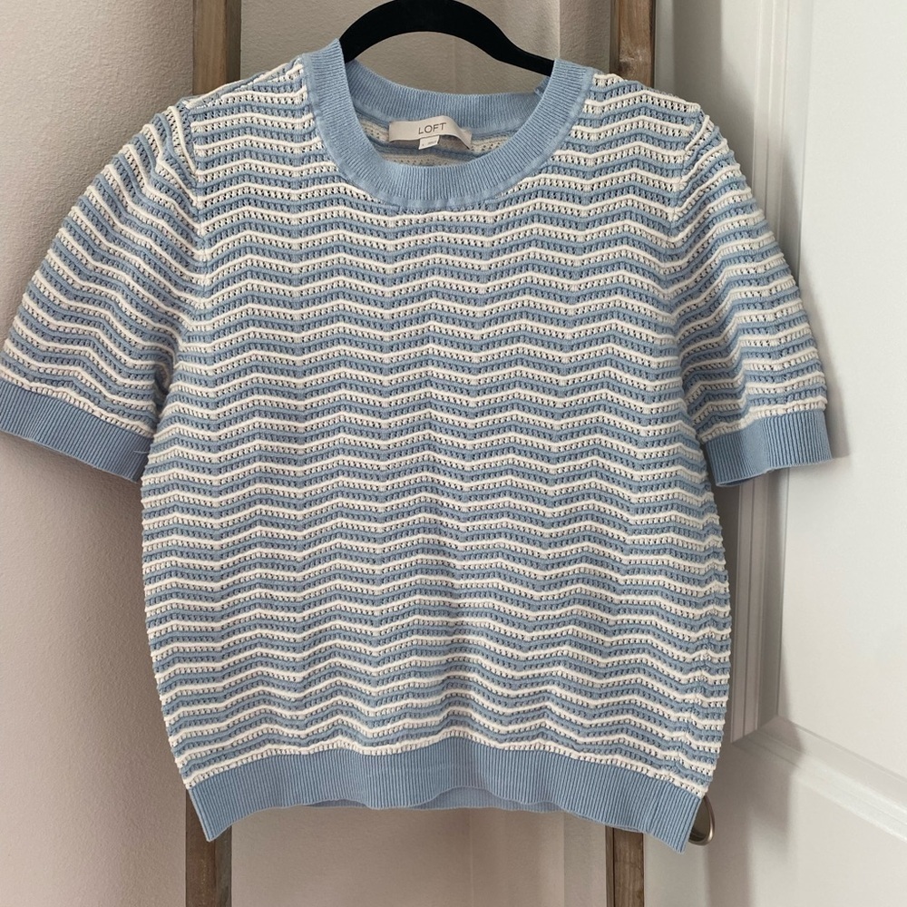 NWOT - LOFT Blue and White Striped Knit Top - Size Large - Picture 2 of 7